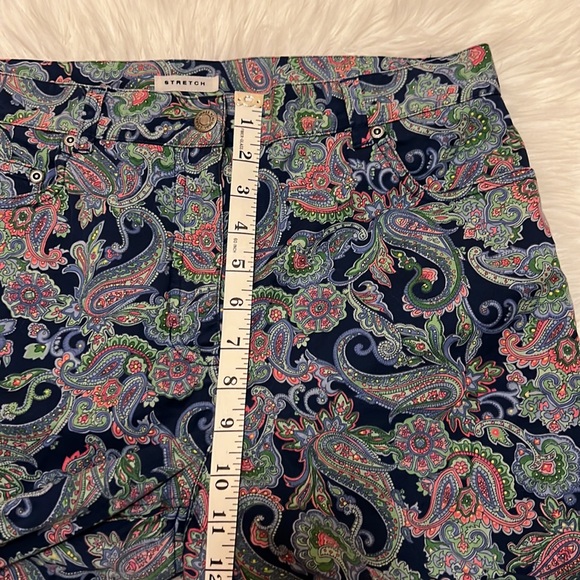 Gorgeous Paisley Print Stretch Crop Pant 5 Pocket JONES NEW YORK SPORT Size 10 - Picture 10 of 10